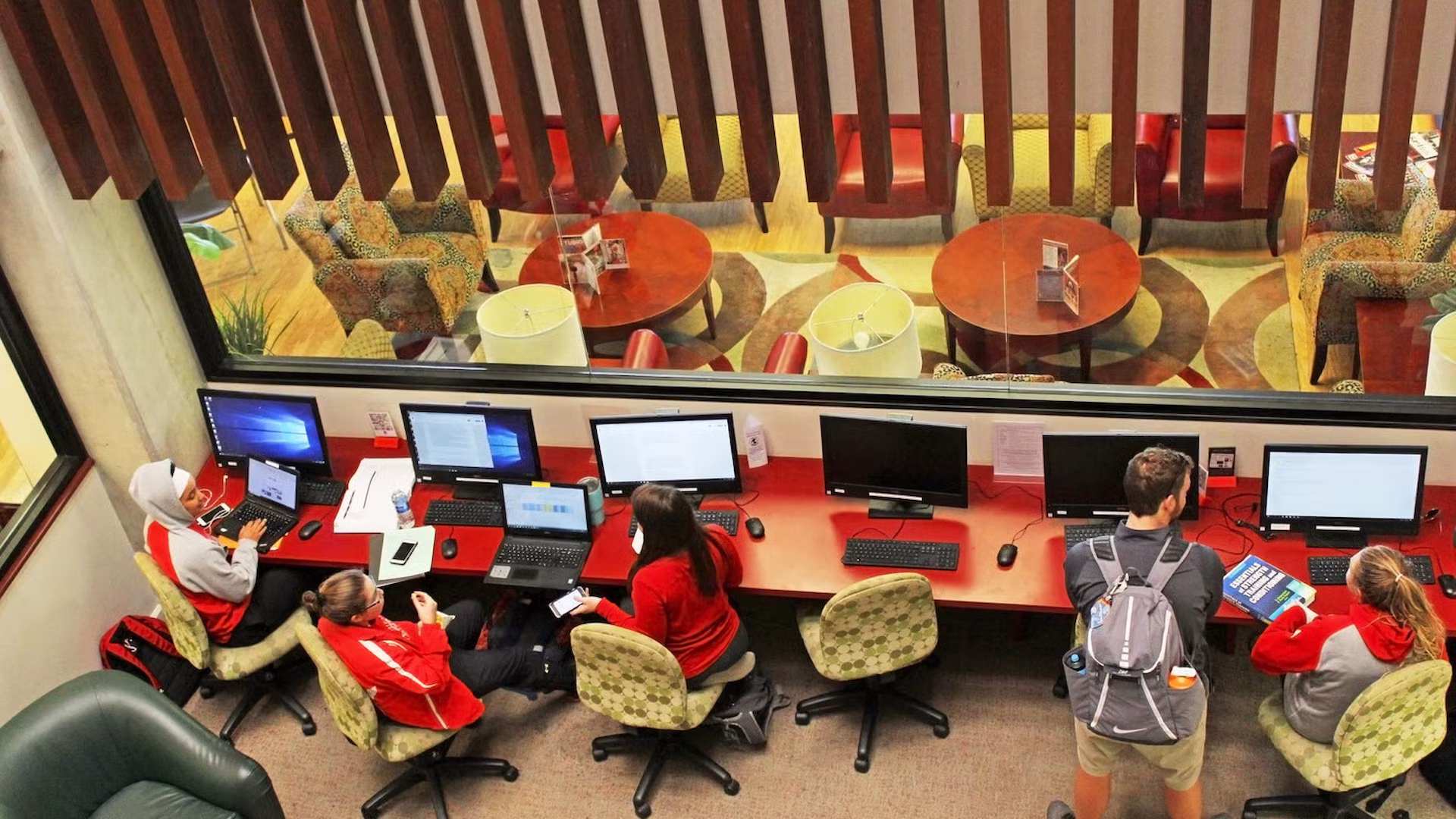 Tutu's Cyber Cafe Interior