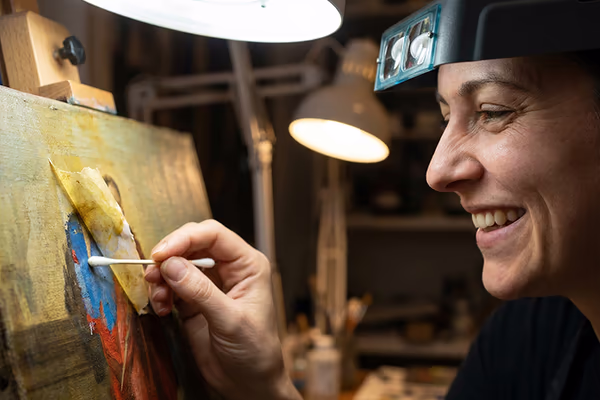 Art Conservator